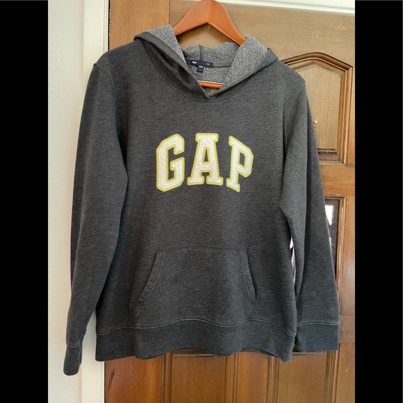 Tops - Gap gray hoodie